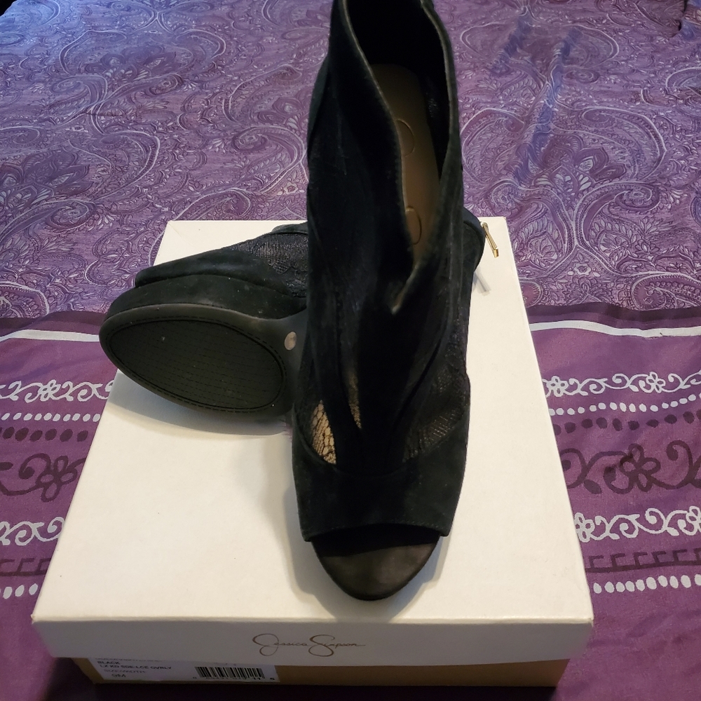 Jessica Simpson Adaway Bootie
